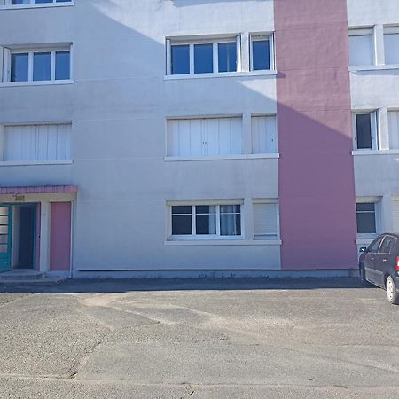 Appartement Tres Bien Place Châteauroux Exterior photo