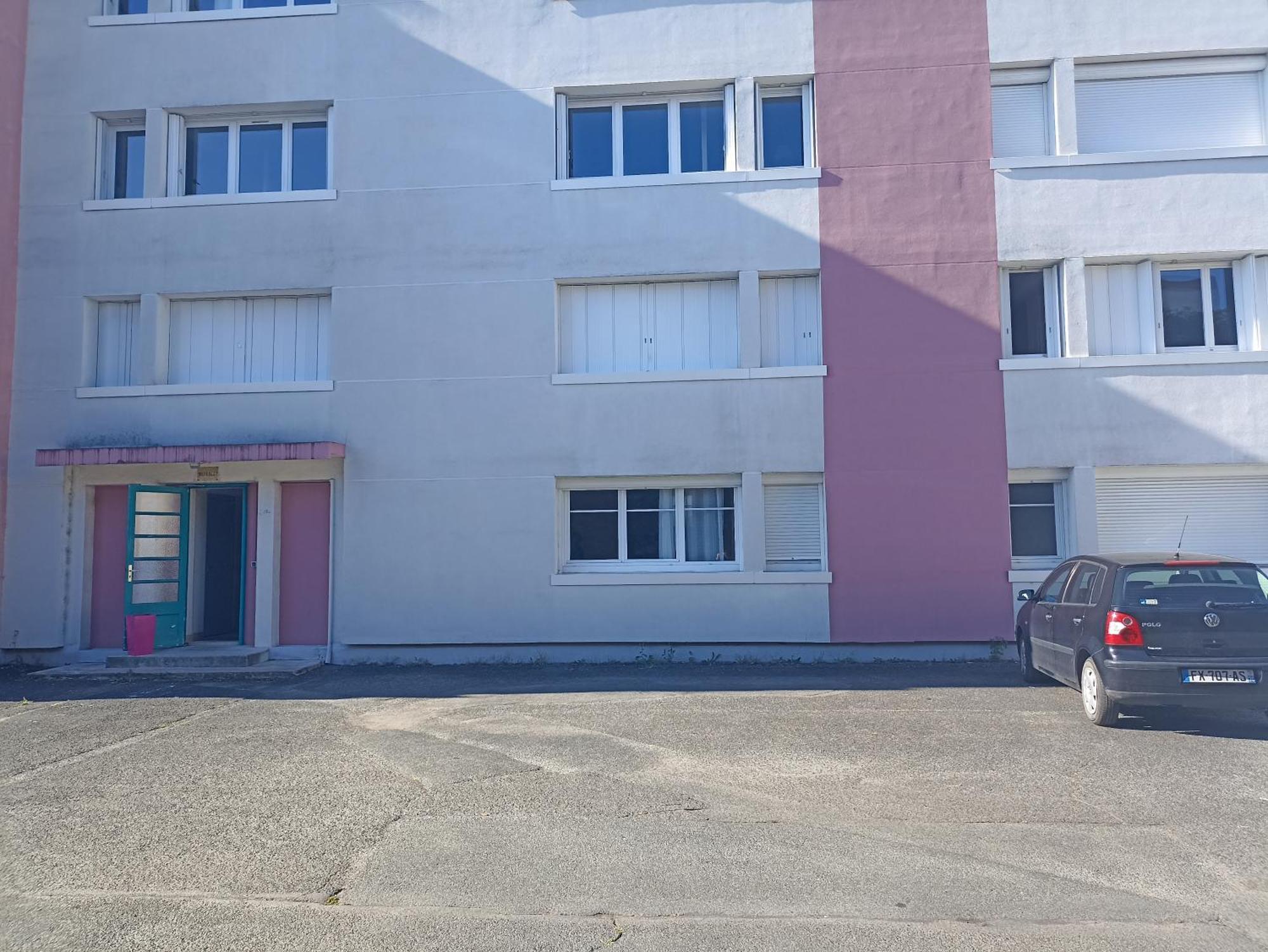 Appartement Tres Bien Place Châteauroux Exterior photo